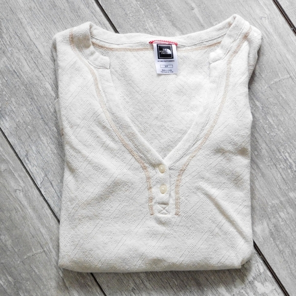 THE NORTH FACE LIGHTWEIGHT CREAM HENLEY TOP - Picture 2 of 5
